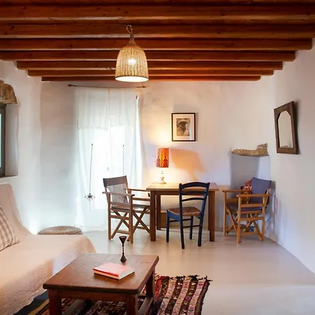 Under The Linden Tree Tinos Country house