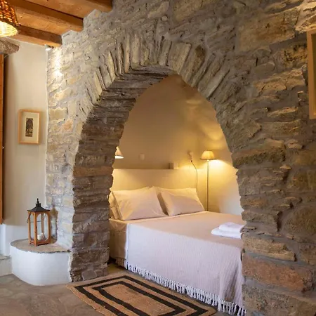 Under The Linden Tree Tinos Country house *